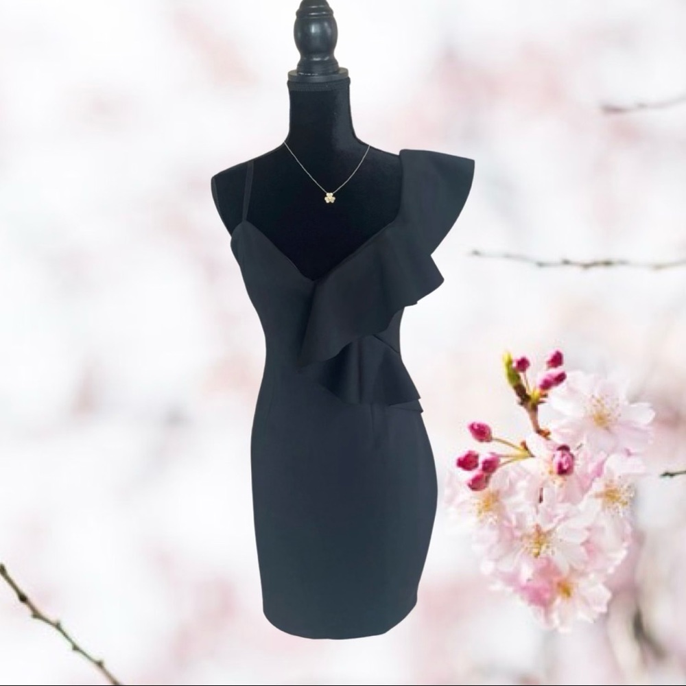 Ruffle Shoulder Black Dress, size M
